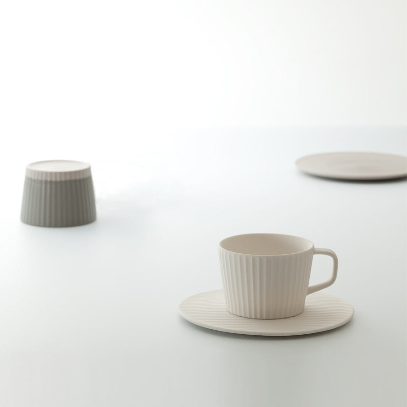 Coffee cup with stripes
